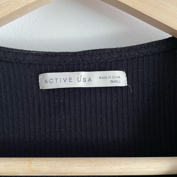 🌱2/$10 | Active USA Front Ruched Tee - Picture 5 of 5